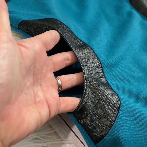 Laundry by Shelli Sagal Turquoise Dress Size 8 NWT - Picture 4 of 9